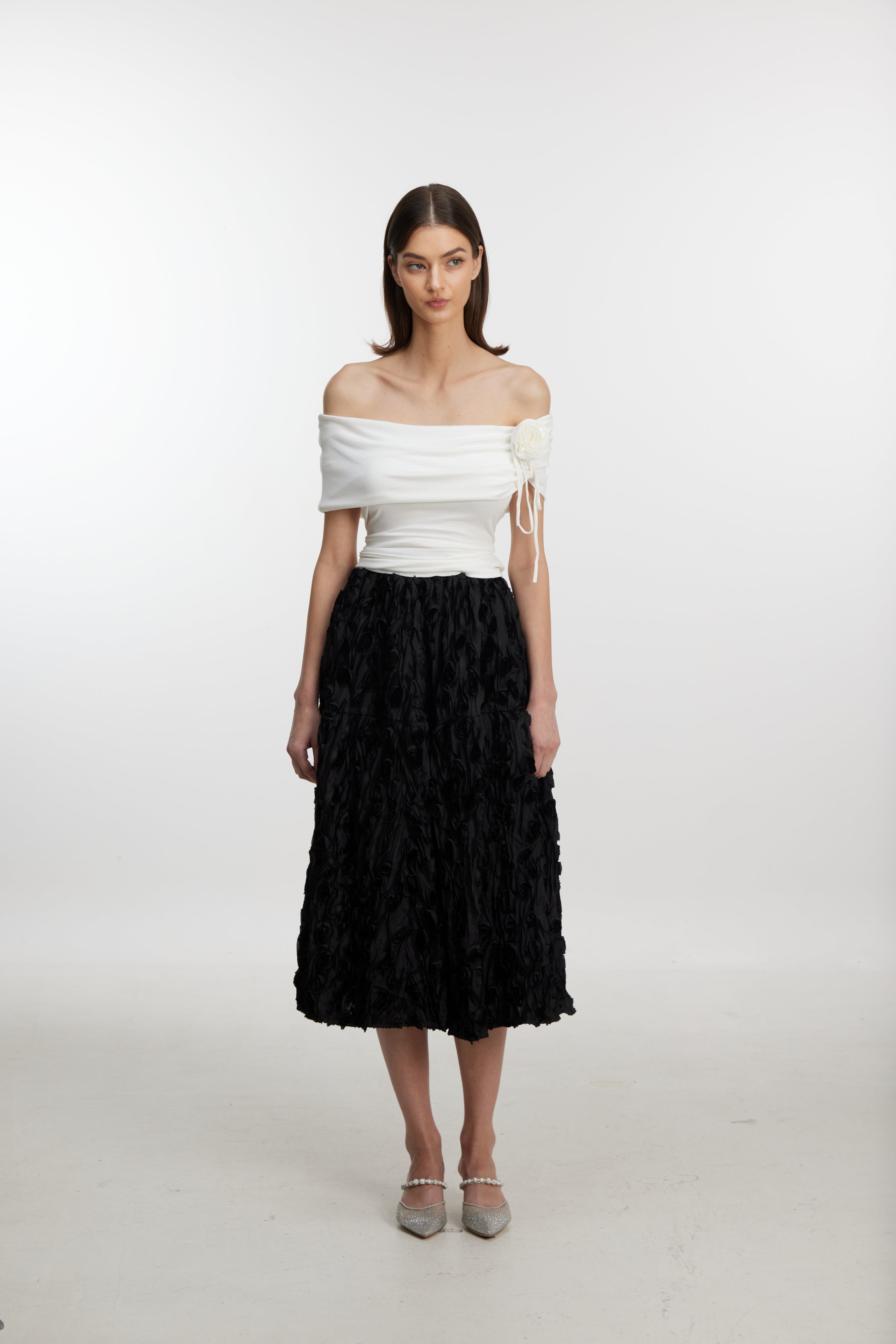 Black rose garden skirt