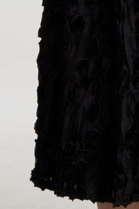 Black rose garden skirt