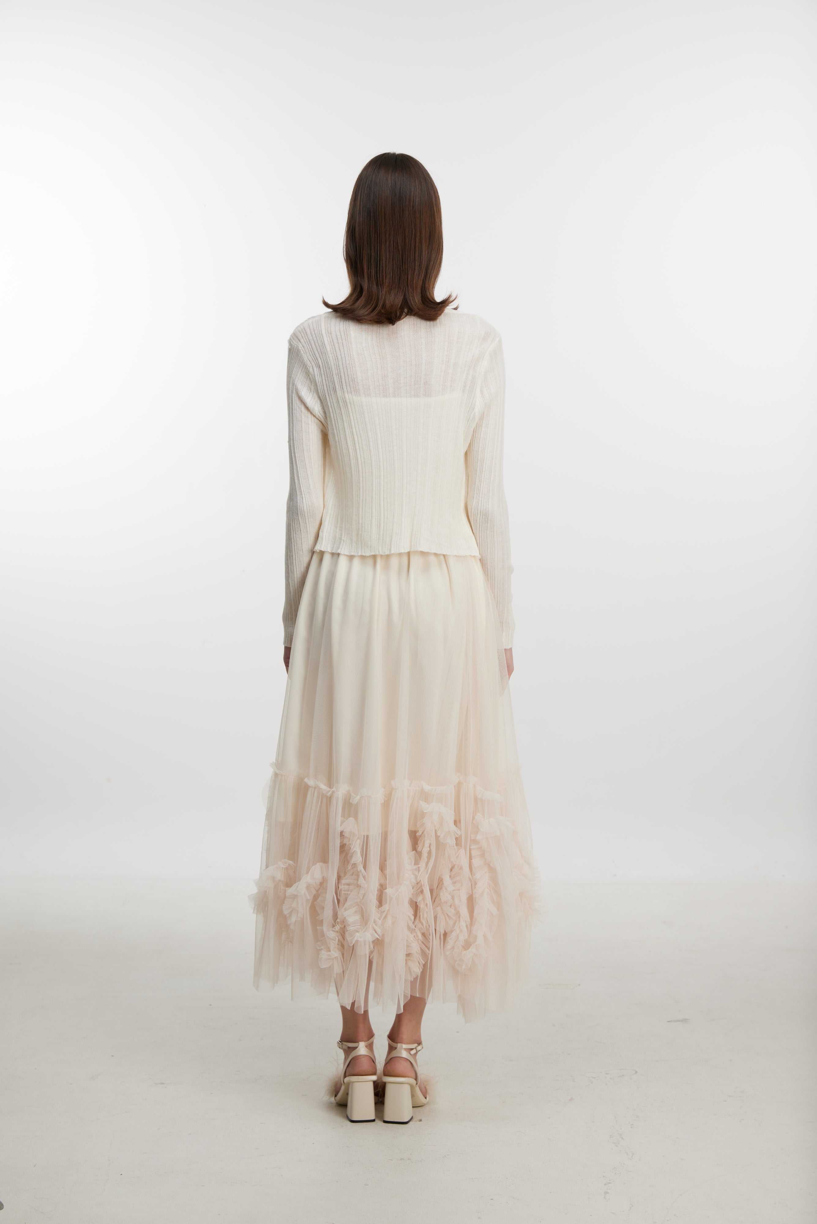 White lace skirt