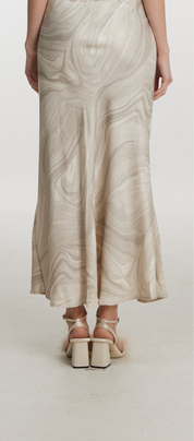 White textured dress