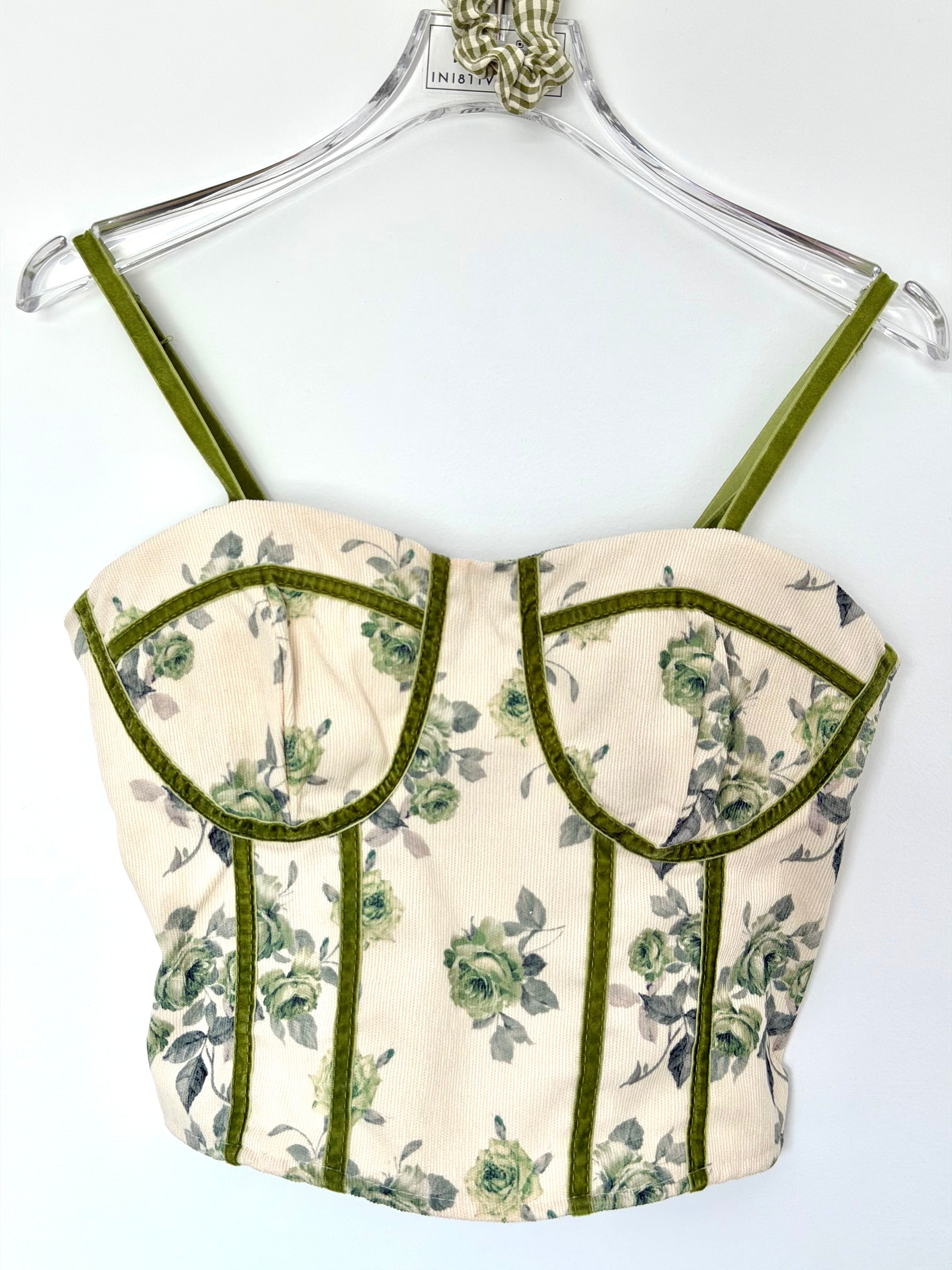 Soft Velvet Cami with Built-in Padding – Comfortable & Chic Tank Top