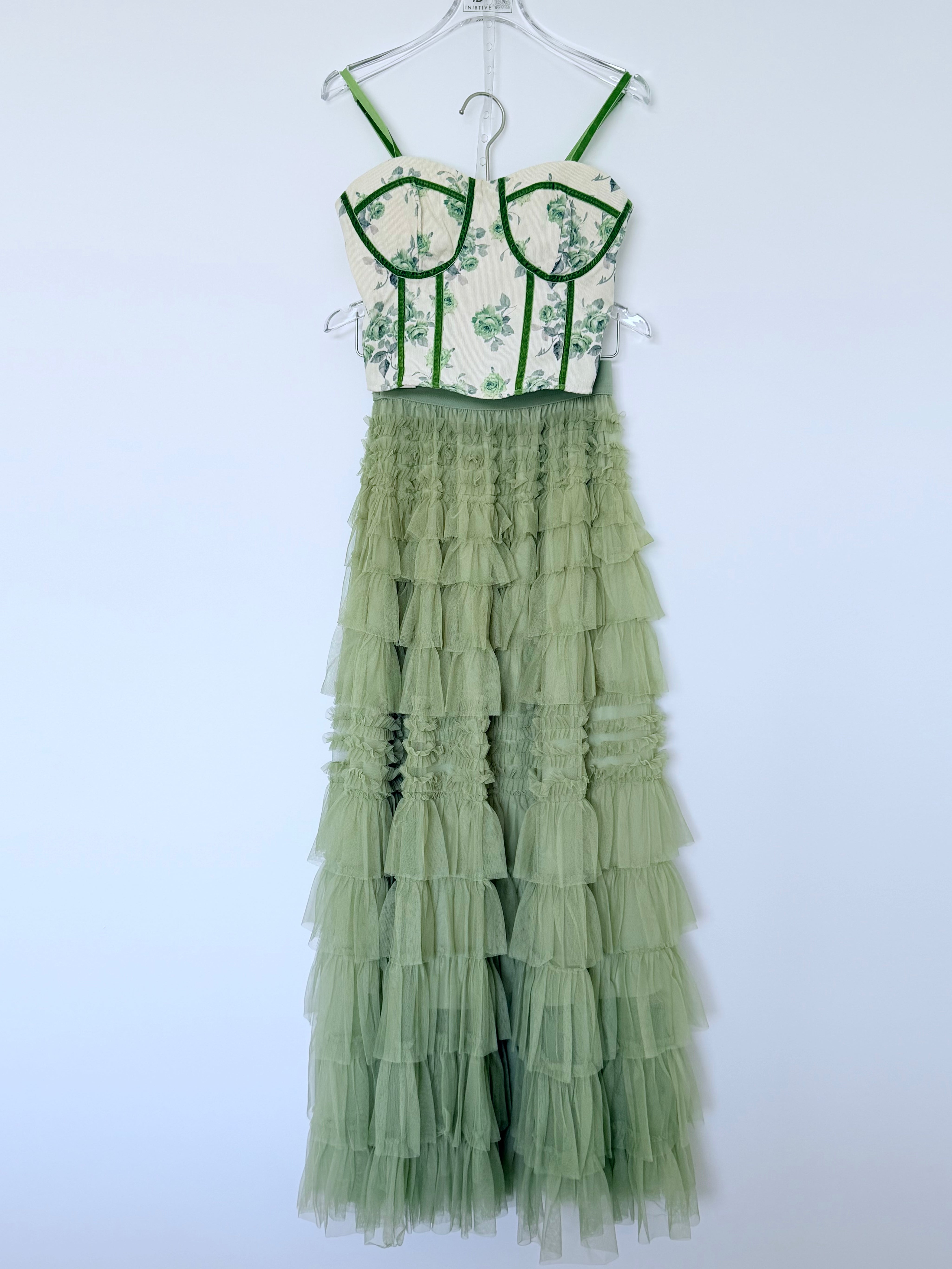 Soft Velvet Cami with Built-in Padding – Comfortable & Chic Tank Top