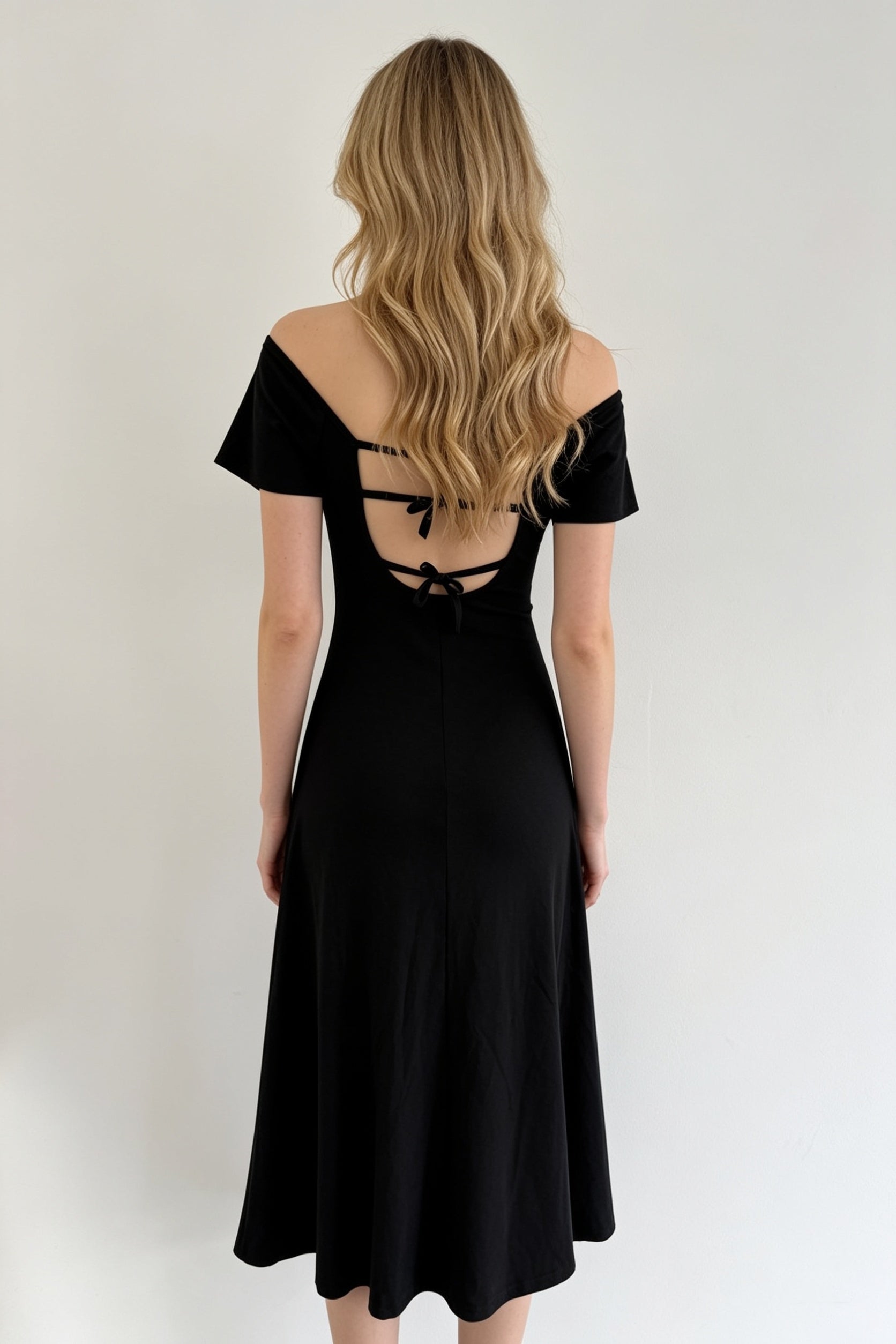 Black Cross-Tie Bow Back Ruched A-Line Midi Dress